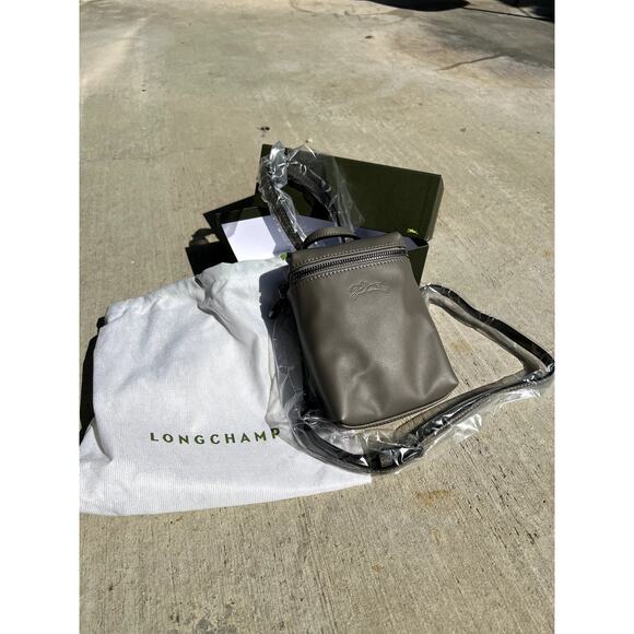 Longchamp Handbags - (*NEW) Longchamp Le Pliage Xtra XS Crossbody Bag